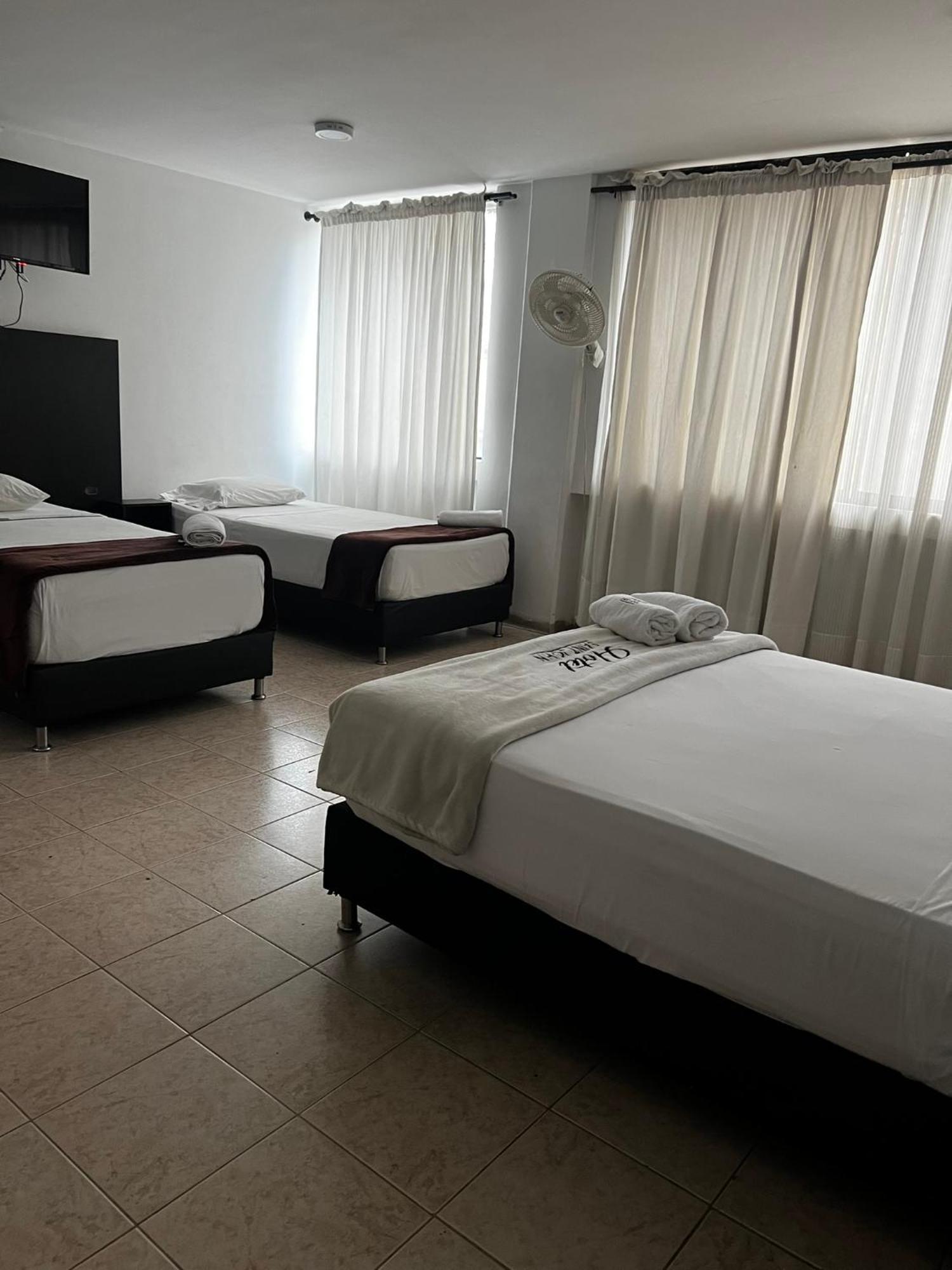 Hotel Saint John Medellin Luaran gambar
